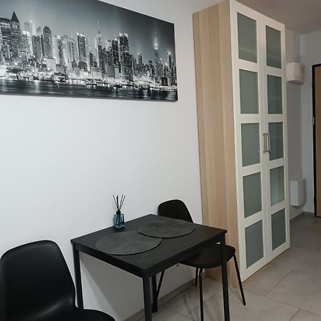 Apartamenty Wiktoryn 6A Варшава Экстерьер фото